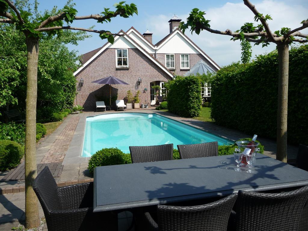 Bed&Breakfast Het Winterkoninkje Zuid-Scharwoude Dış mekan fotoğraf